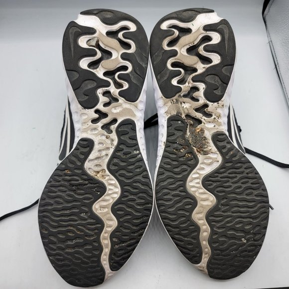 Nike Renew Run 2 Mens Size 12 Black White CU3504-005 Running main image 5